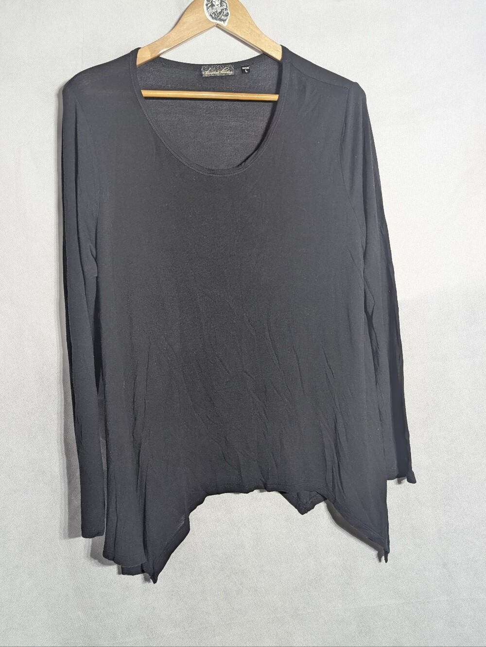 Tempted Hearts Black Asymmetrical Handkerchief Hem Long Sleeve Top L